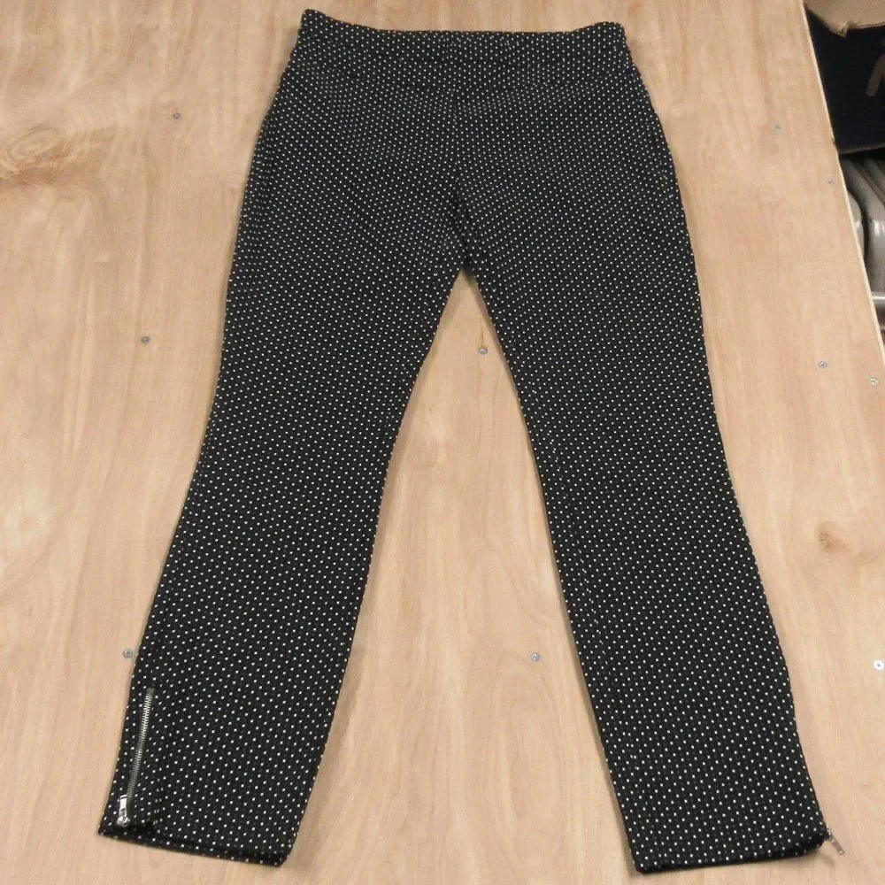 JOE BENBASSET Pull On Ankle Crop Pants Womens Size M Black White Gray Polka Dots